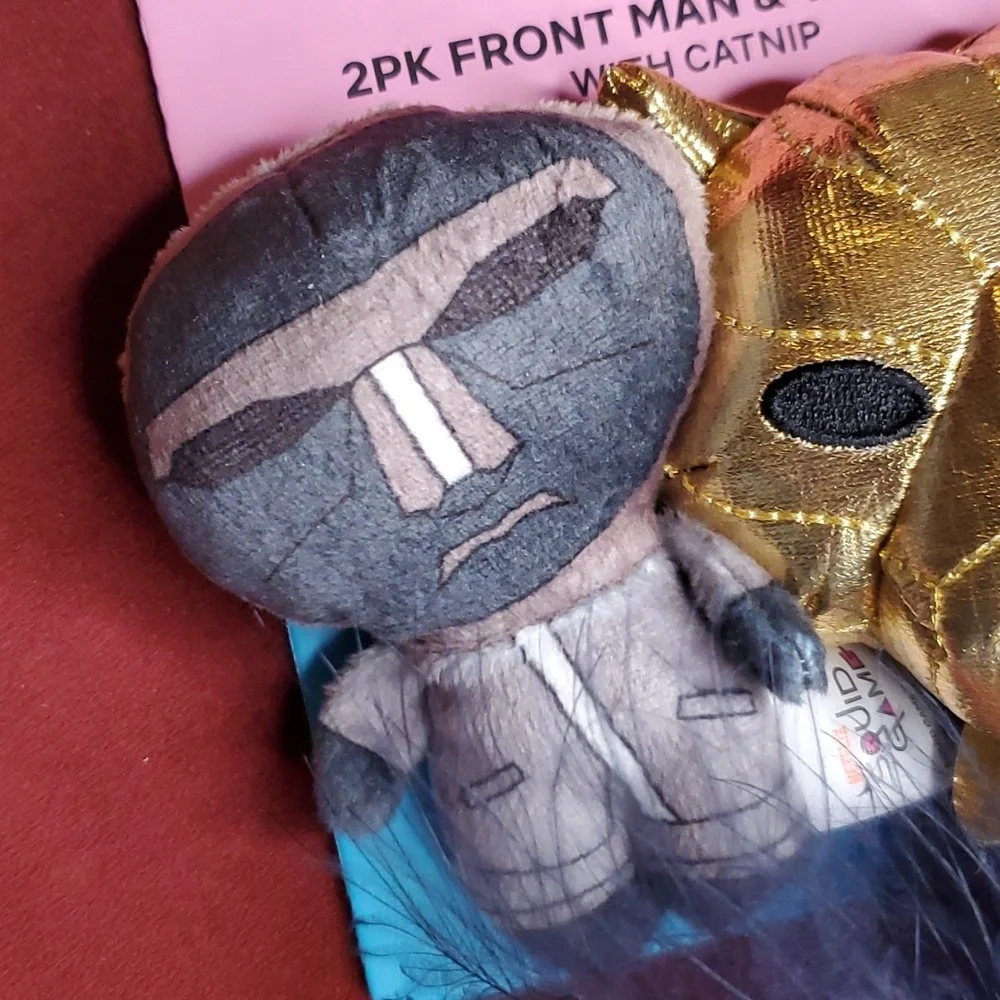 Cat Toys‎